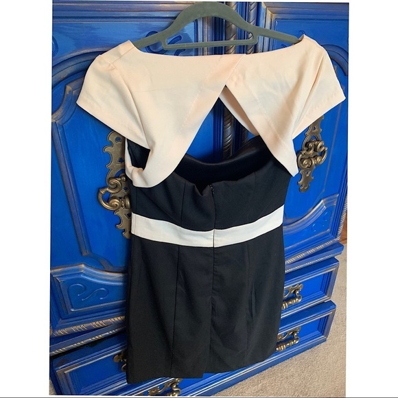 C.Luce Small Light Peach & Black Dress Evening - Picture 2 of 2